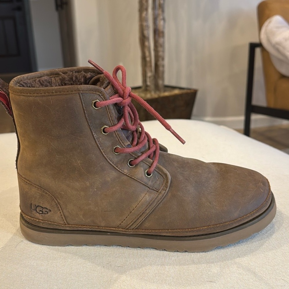 Men's Official UGG® Harkley Waterproof Boot size 10, Men’s